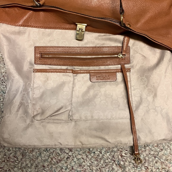 Large Michael Kors purse / laptop bag - Picture 10 of 13